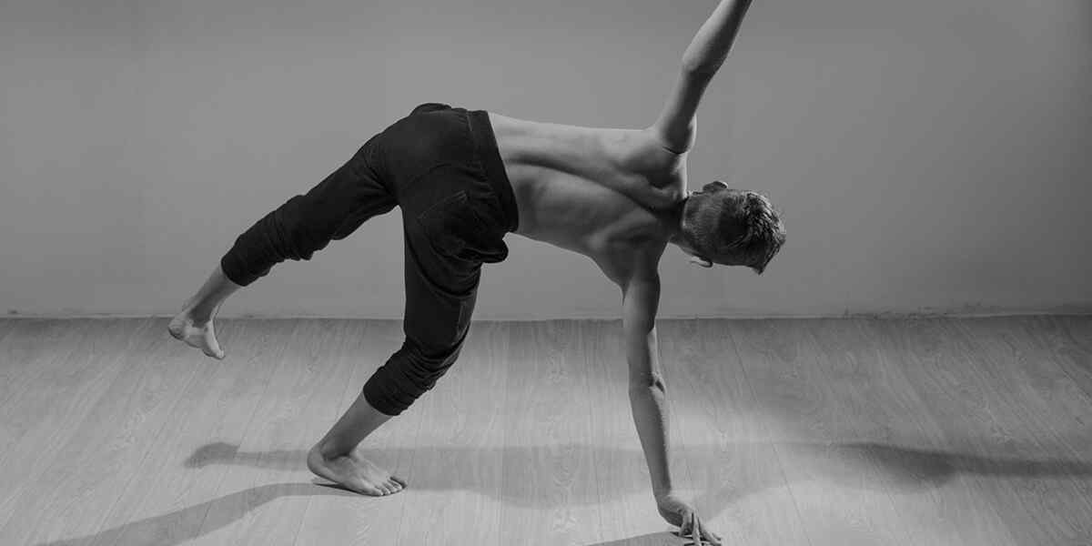 https://gbsptuj.si/wp-content/uploads/2019/04/inner_dance_05.jpg