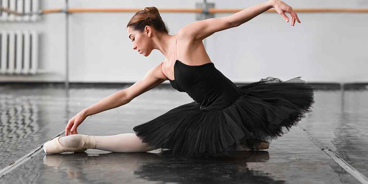 https://gbsptuj.si/wp-content/uploads/2019/04/inner_dance_09.jpg